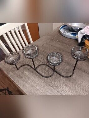 Unk Black Metal Wave Votive Holder with Clear Glass Cups